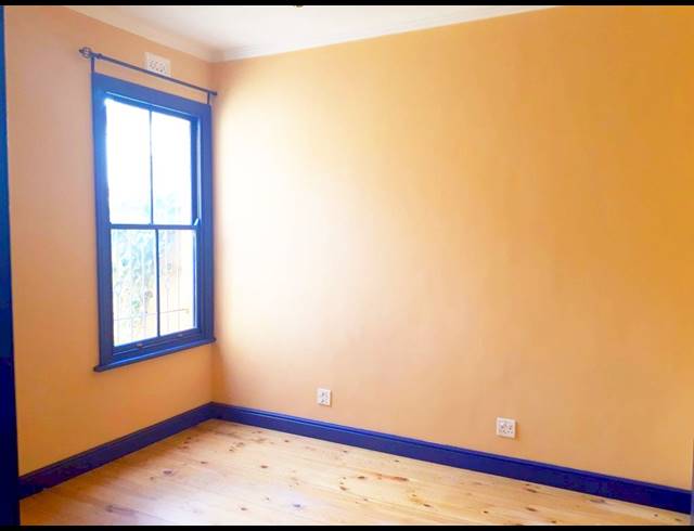 2 bed property to rent in WOODSTOCK